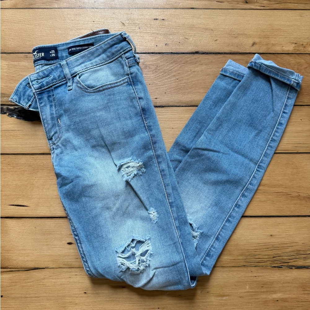 Light Wash Distressed Skinny Jeans